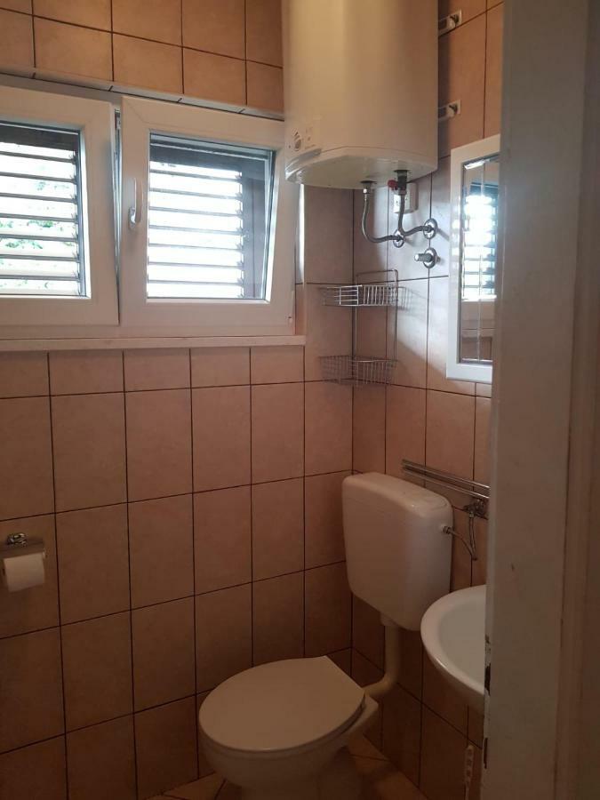 Apartman Nino Donji Okrug  Zewnętrze zdjęcie