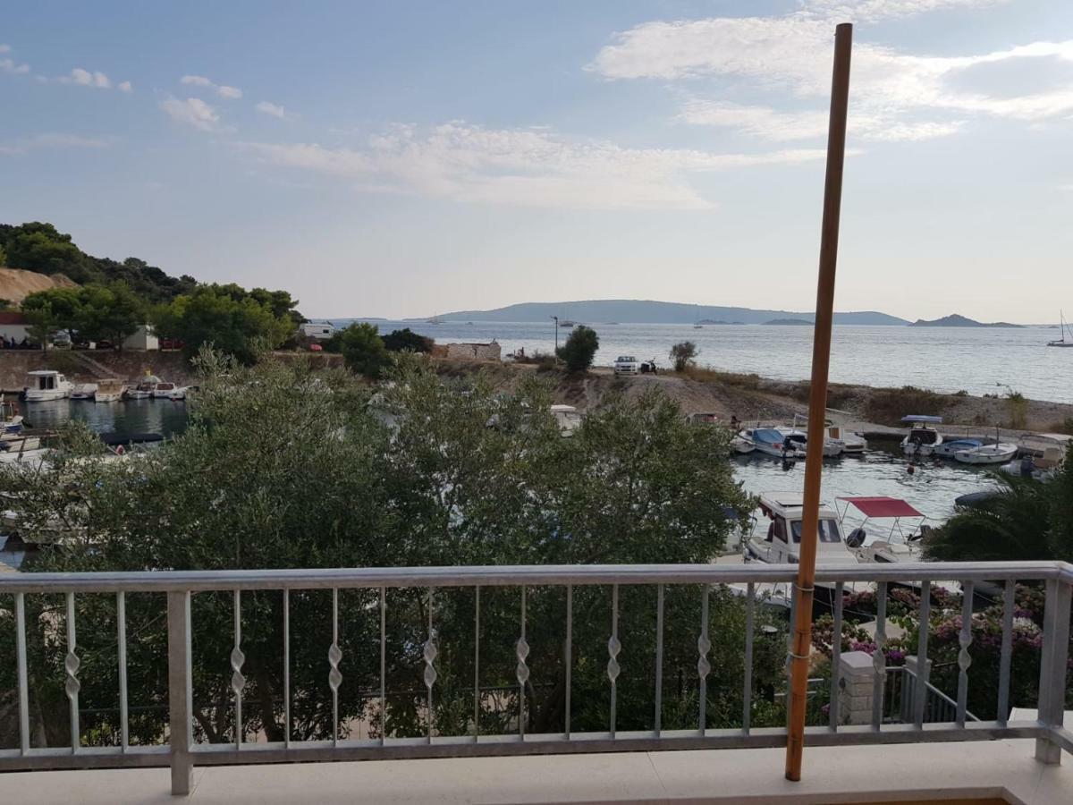 Apartman Nino Donji Okrug  Zewnętrze zdjęcie